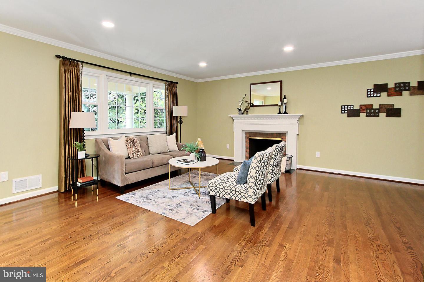 6623 KENNEDY LN, FALLS CHURCH, Virginia 22042, 5 Bedrooms Bedrooms, ,3 BathroomsBathrooms,Residential,For sale,6623 KENNEDY LN,VAFX2249440 MLS # VAFX2249440