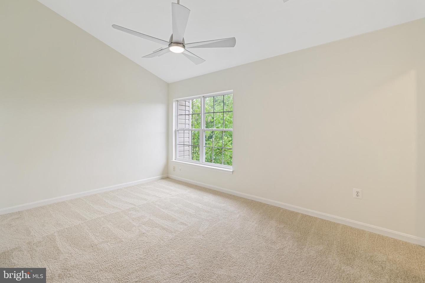 21024 MOSSY GLEN TER, ASHBURN, Virginia 20147, 4 Bedrooms Bedrooms, ,3 BathroomsBathrooms,Residential,For sale,21024 MOSSY GLEN TER,VALO2100148 MLS # VALO2100148
