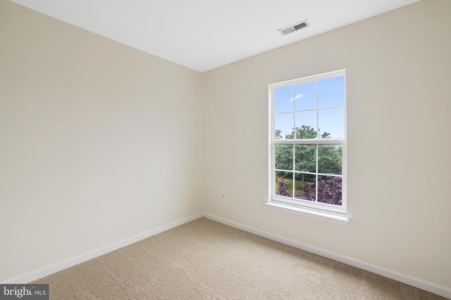 21024 MOSSY GLEN TER, ASHBURN, Virginia 20147, 4 Bedrooms Bedrooms, ,3 BathroomsBathrooms,Residential,For sale,21024 MOSSY GLEN TER,VALO2100148 MLS # VALO2100148