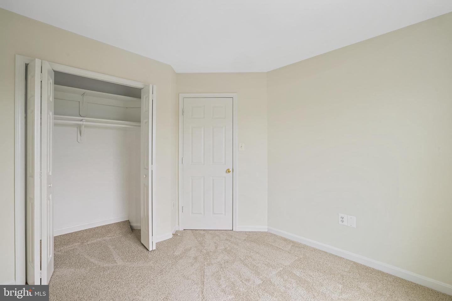21024 MOSSY GLEN TER, ASHBURN, Virginia 20147, 4 Bedrooms Bedrooms, ,3 BathroomsBathrooms,Residential,For sale,21024 MOSSY GLEN TER,VALO2100148 MLS # VALO2100148