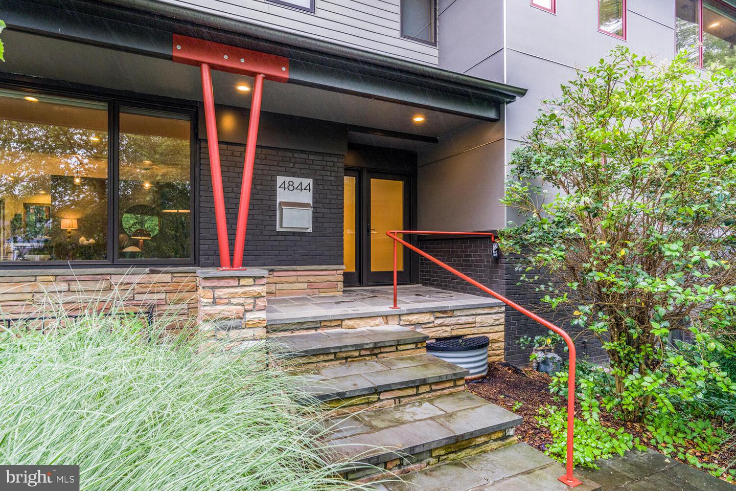 4844 YORKTOWN BLVD, ARLINGTON, Virginia 22207, 6 Bedrooms Bedrooms, ,5 BathroomsBathrooms,Residential,For sale,4844 YORKTOWN BLVD,VAAR2059590 MLS # VAAR2059590