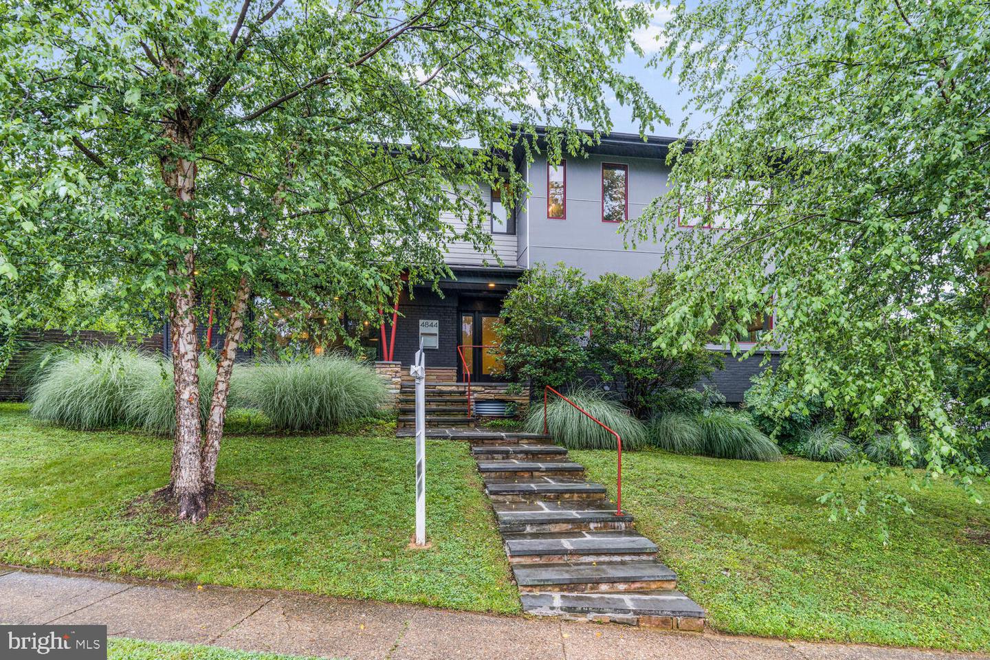 4844 YORKTOWN BLVD, ARLINGTON, Virginia 22207, 6 Bedrooms Bedrooms, ,5 BathroomsBathrooms,Residential,For sale,4844 YORKTOWN BLVD,VAAR2059590 MLS # VAAR2059590