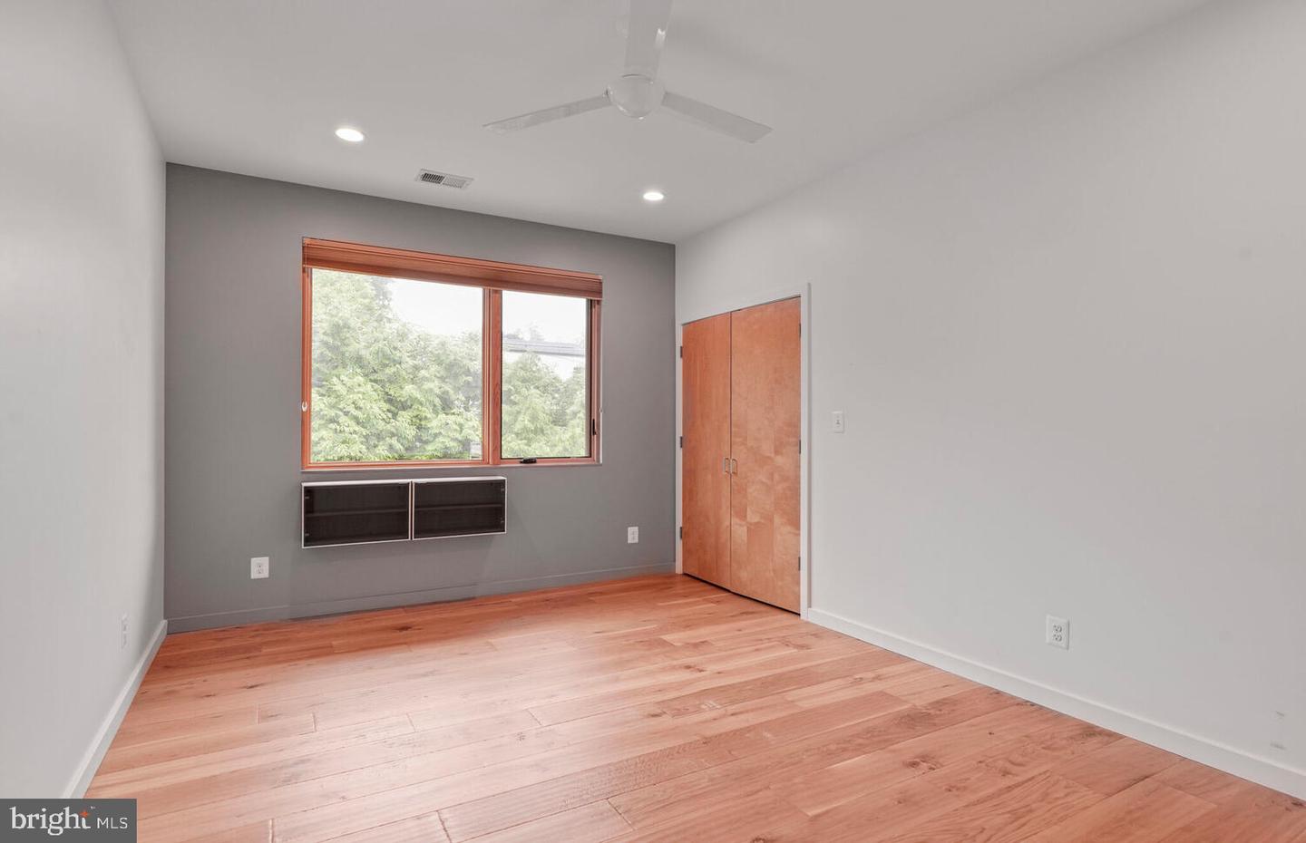 4844 YORKTOWN BLVD, ARLINGTON, Virginia 22207, 6 Bedrooms Bedrooms, ,5 BathroomsBathrooms,Residential,For sale,4844 YORKTOWN BLVD,VAAR2059590 MLS # VAAR2059590