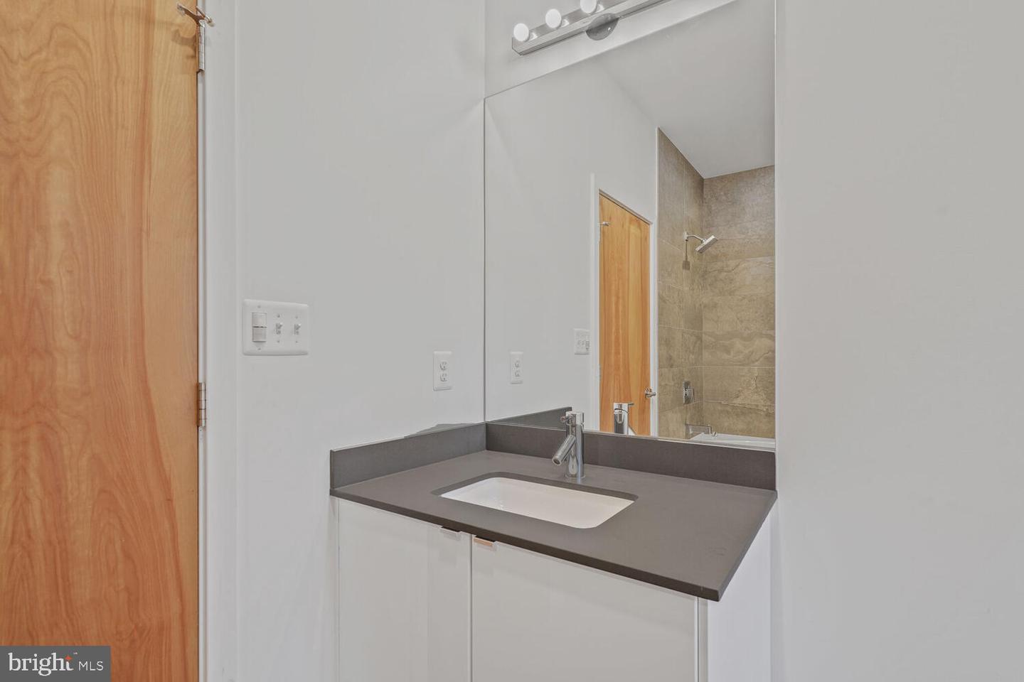 4844 YORKTOWN BLVD, ARLINGTON, Virginia 22207, 6 Bedrooms Bedrooms, ,5 BathroomsBathrooms,Residential,For sale,4844 YORKTOWN BLVD,VAAR2059590 MLS # VAAR2059590