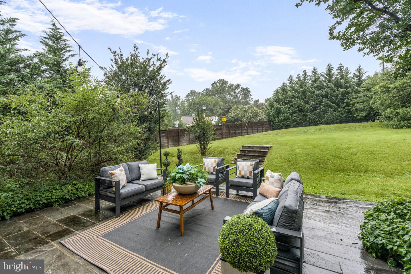 4844 YORKTOWN BLVD, ARLINGTON, Virginia 22207, 6 Bedrooms Bedrooms, ,5 BathroomsBathrooms,Residential,For sale,4844 YORKTOWN BLVD,VAAR2059590 MLS # VAAR2059590