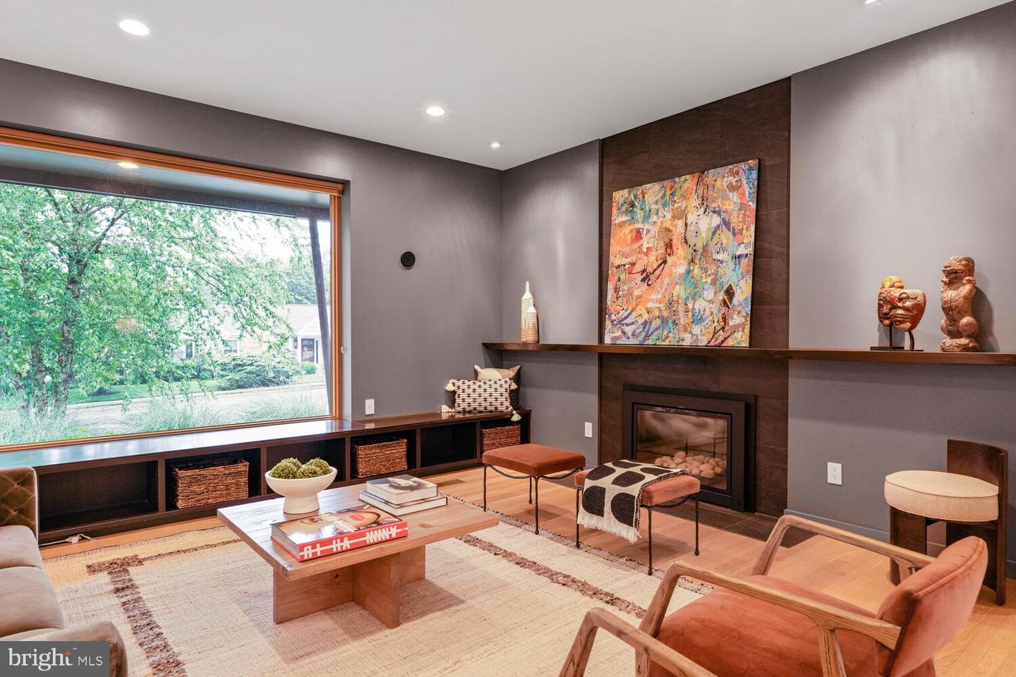 4844 YORKTOWN BLVD, ARLINGTON, Virginia 22207, 6 Bedrooms Bedrooms, ,5 BathroomsBathrooms,Residential,For sale,4844 YORKTOWN BLVD,VAAR2059590 MLS # VAAR2059590