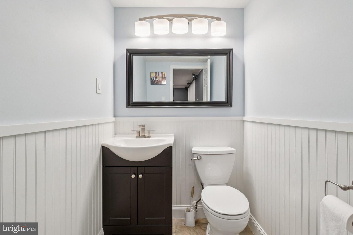 16041 MACEDONIA DR, WOODBRIDGE, Virginia 22191, 4 Bedrooms Bedrooms, ,2 BathroomsBathrooms,Residential,For sale,16041 MACEDONIA DR,VAPW2097610 MLS # VAPW2097610