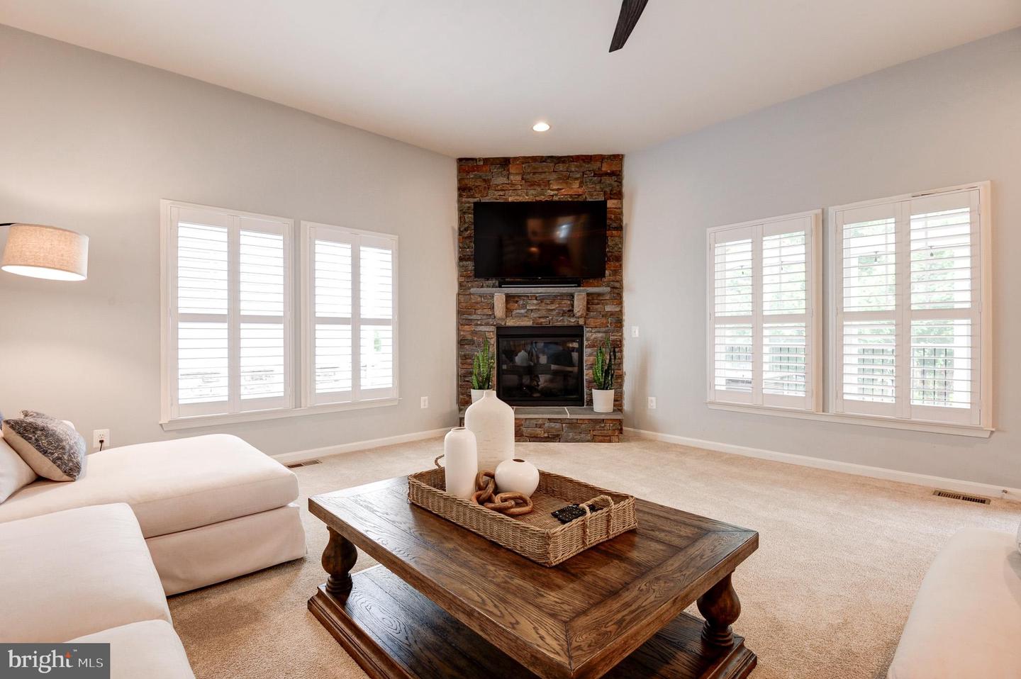 23372 MINERVA, BRAMBLETON, Virginia 20148, 5 Bedrooms Bedrooms, 16 Rooms Rooms,4 BathroomsBathrooms,Residential,For sale,23372 MINERVA,VALO2100176 MLS # VALO2100176