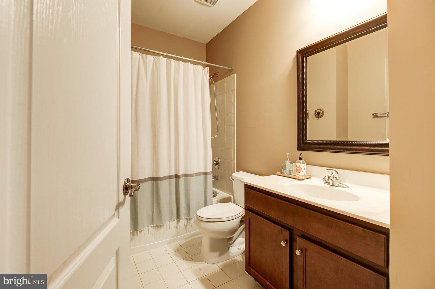 23372 MINERVA, BRAMBLETON, Virginia 20148, 5 Bedrooms Bedrooms, 16 Rooms Rooms,4 BathroomsBathrooms,Residential,For sale,23372 MINERVA,VALO2100176 MLS # VALO2100176
