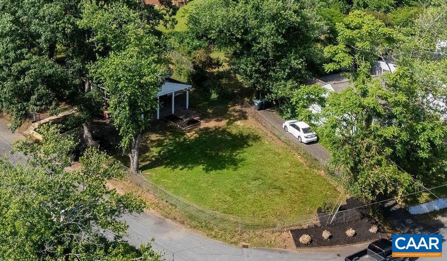 122 WESTERLY AVE, CHARLOTTESVILLE, Virginia 22903, 3 Bedrooms Bedrooms, ,1 BathroomBathrooms,Residential,For sale,122 WESTERLY AVE,665987 MLS # 665987
