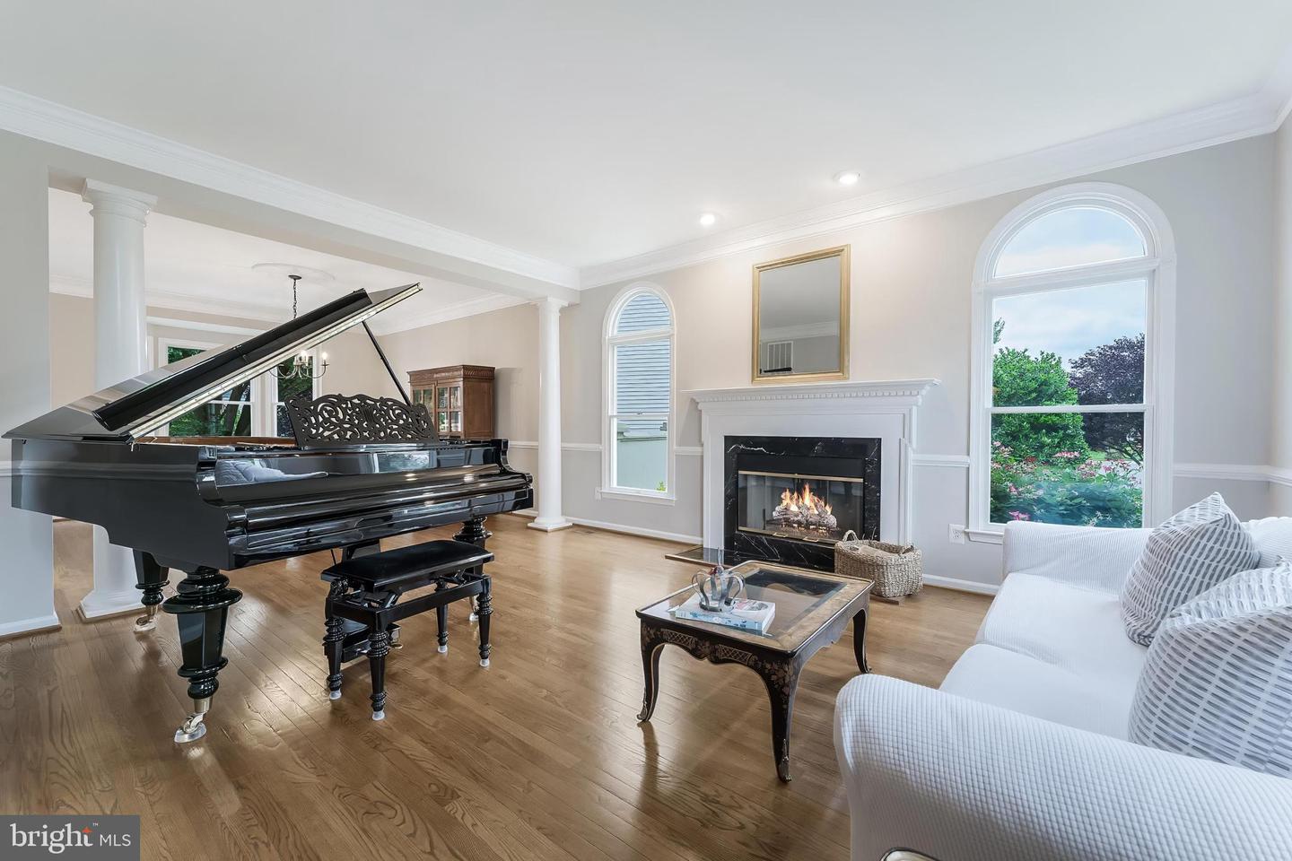 43776 WOODWORTH CT, ASHBURN, Virginia 20147, 5 Bedrooms Bedrooms, ,4 BathroomsBathrooms,Residential,For sale,43776 WOODWORTH CT,VALO2100226 MLS # VALO2100226