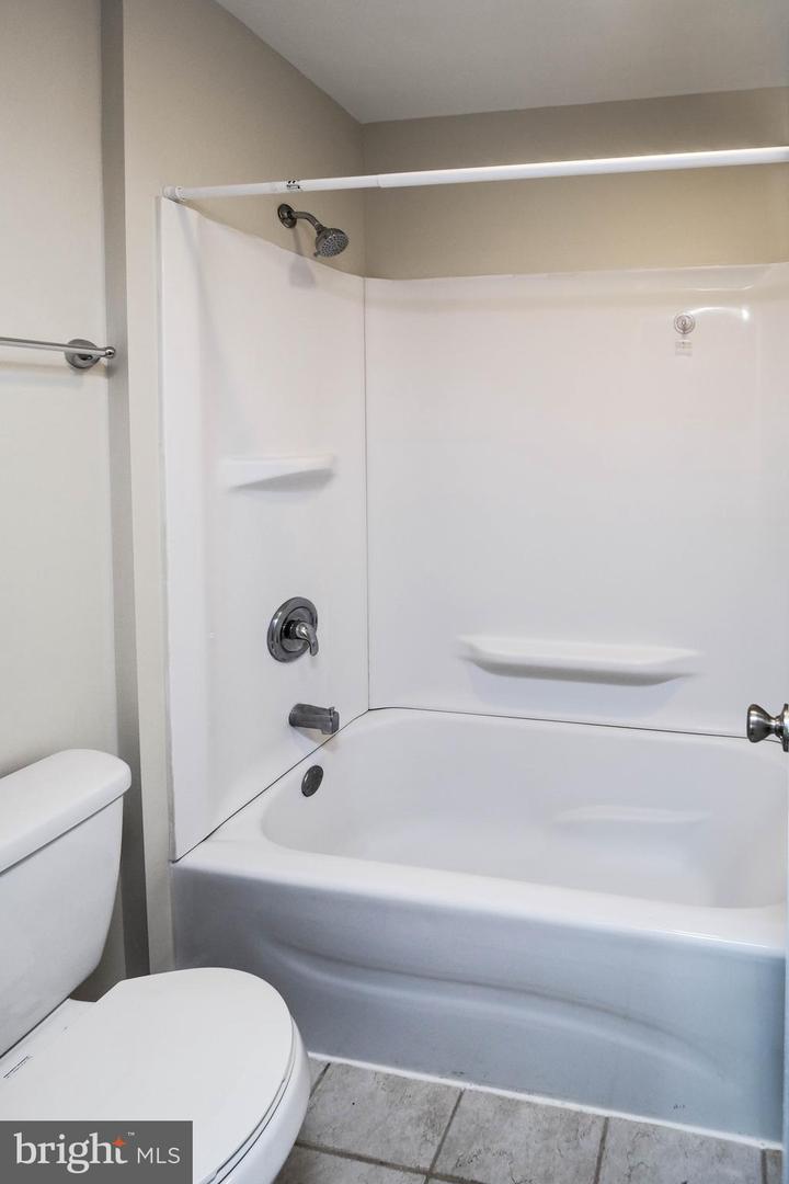 830 WILLIAM ST, FRONT ROYAL, Virginia 22630, 4 Bedrooms Bedrooms, ,2 BathroomsBathrooms,Residential,For sale,830 WILLIAM ST,VAWR2011550 MLS # VAWR2011550