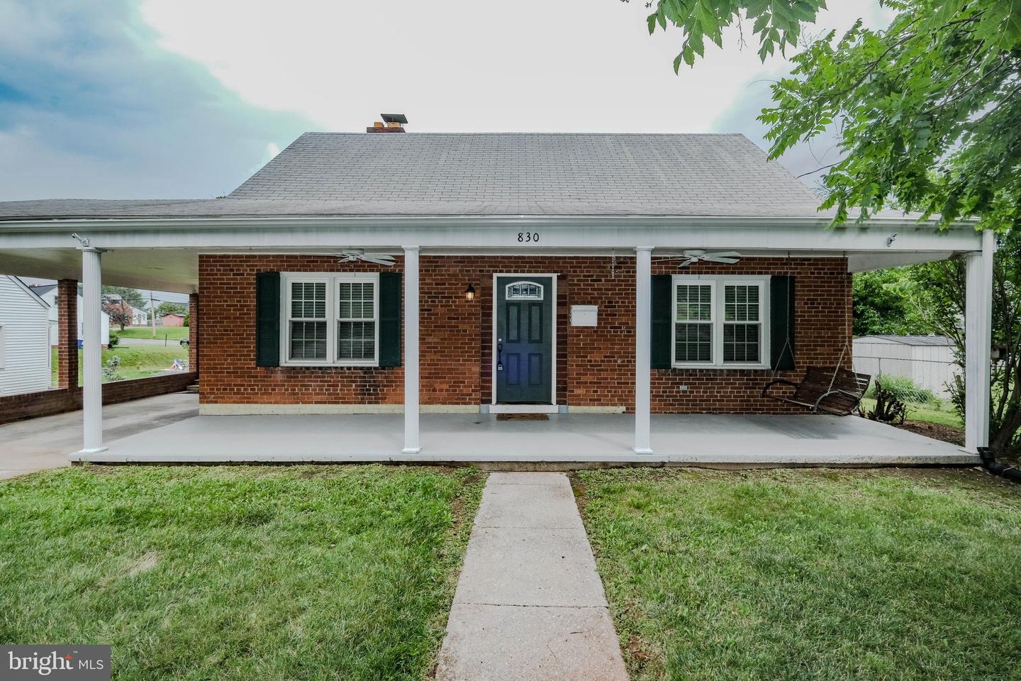 830 WILLIAM ST, FRONT ROYAL, Virginia 22630, 4 Bedrooms Bedrooms, ,2 BathroomsBathrooms,Residential,For sale,830 WILLIAM ST,VAWR2011550 MLS # VAWR2011550