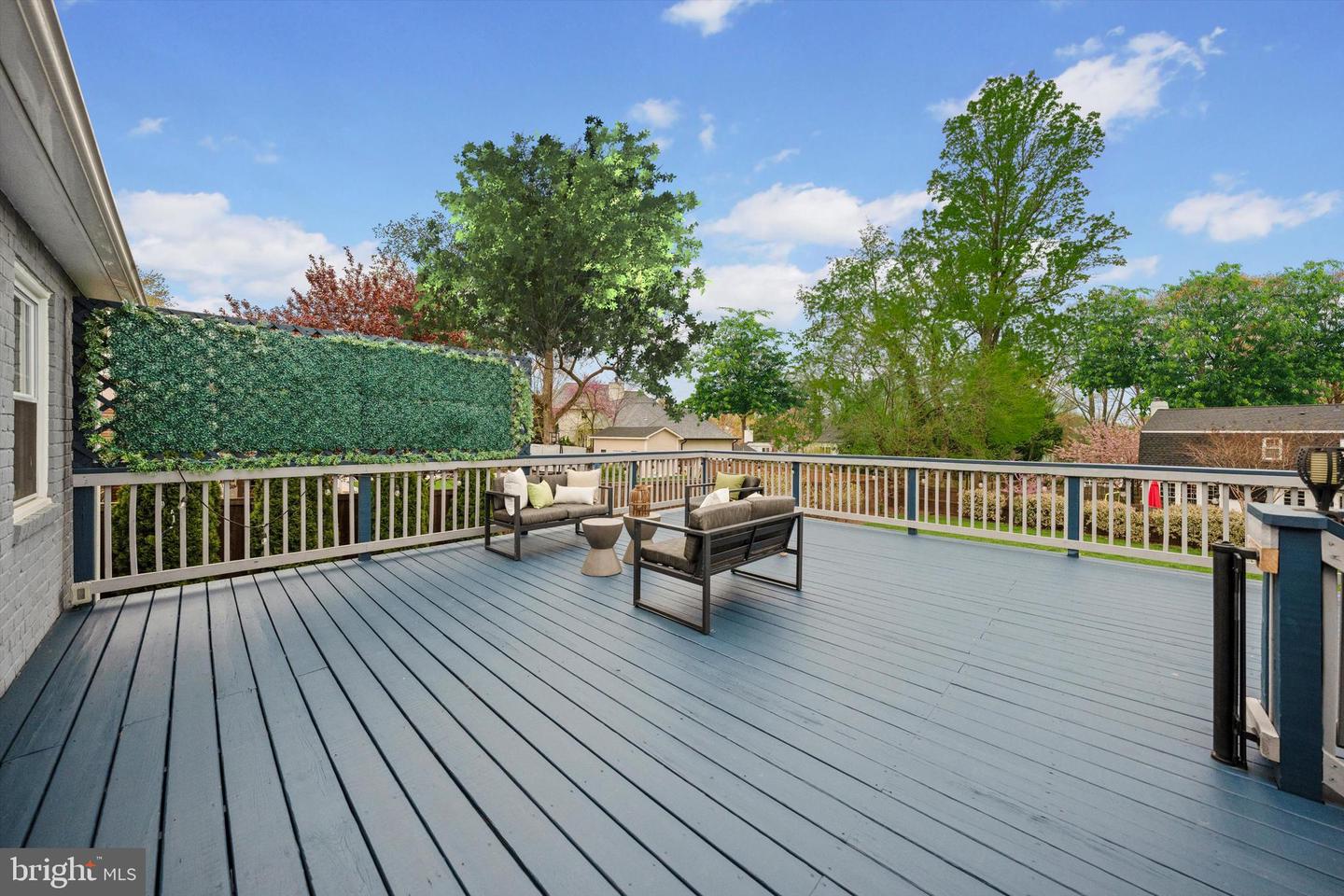 3206 N GLEBE RD, ARLINGTON, Virginia 22207, 3 Bedrooms Bedrooms, ,3 BathroomsBathrooms,Residential,For sale,3206 N GLEBE RD,VAAR2059610 MLS # VAAR2059610