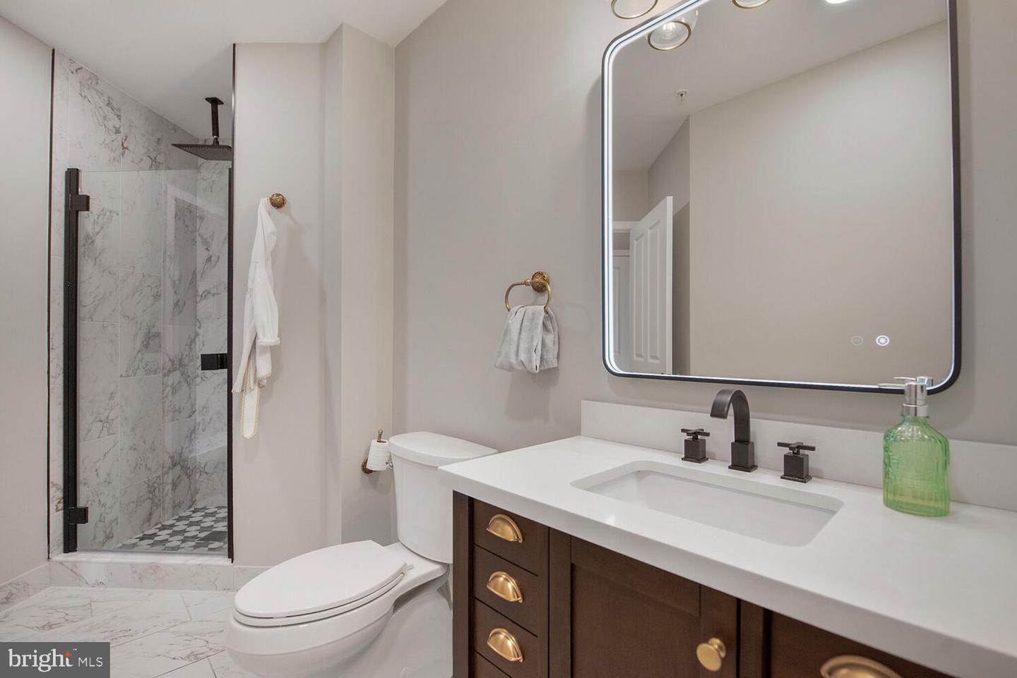 4480 MARKET COMMONS DR #215, FAIRFAX, Virginia 22033, 2 Bedrooms Bedrooms, ,2 BathroomsBathrooms,Residential,For sale,4480 MARKET COMMONS DR #215,VAFX2249402 MLS # VAFX2249402