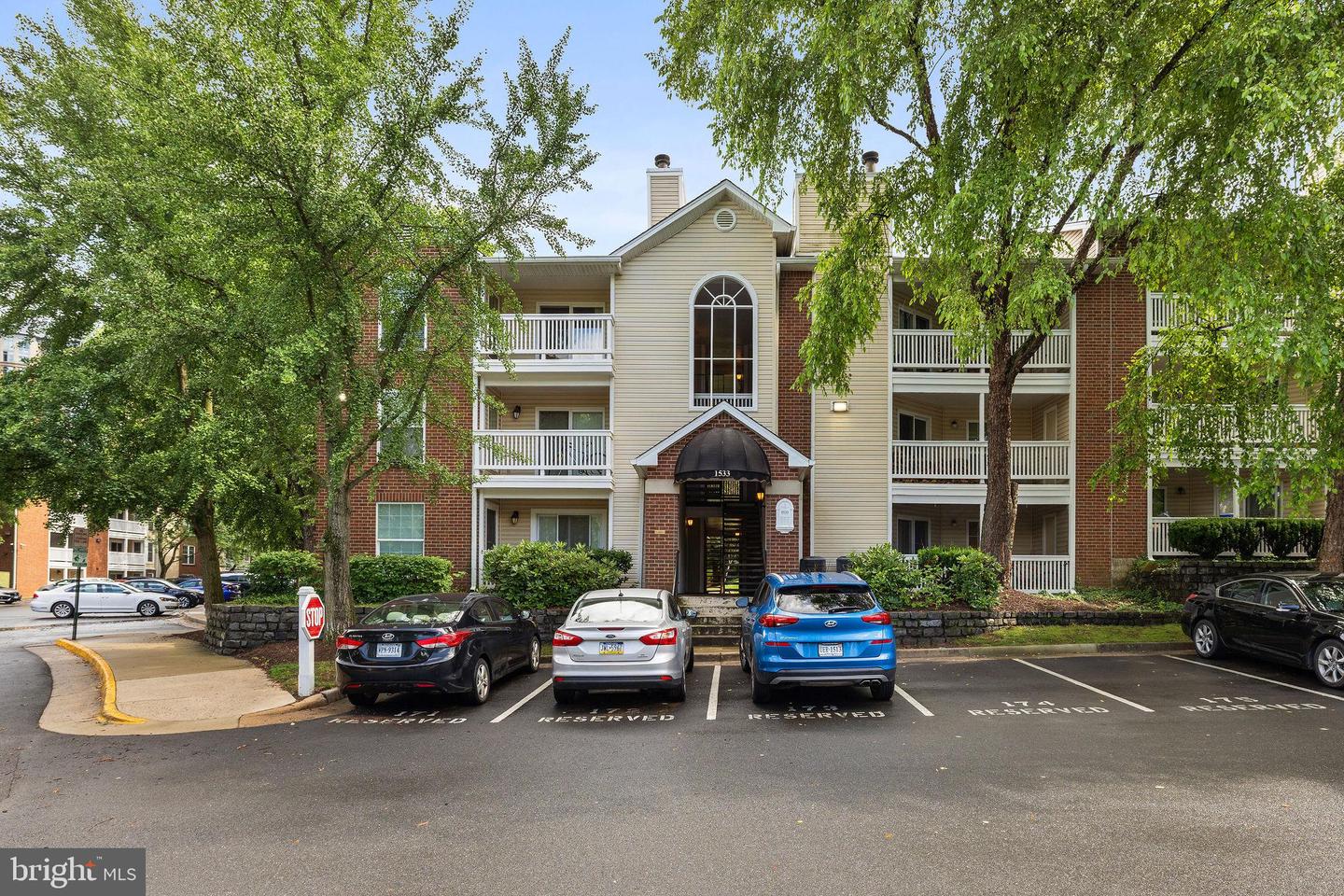 1533 LINCOLN WAY #301A, MCLEAN, Virginia 22102, 1 Bedroom Bedrooms, ,1 BathroomBathrooms,Residential,For sale,1533 LINCOLN WAY #301A,VAFX2249520 MLS # VAFX2249520