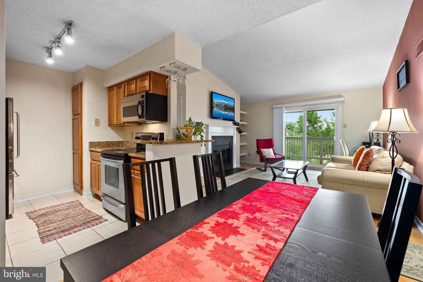 1533 LINCOLN WAY #301A, MCLEAN, Virginia 22102, 1 Bedroom Bedrooms, ,1 BathroomBathrooms,Residential,For sale,1533 LINCOLN WAY #301A,VAFX2249520 MLS # VAFX2249520