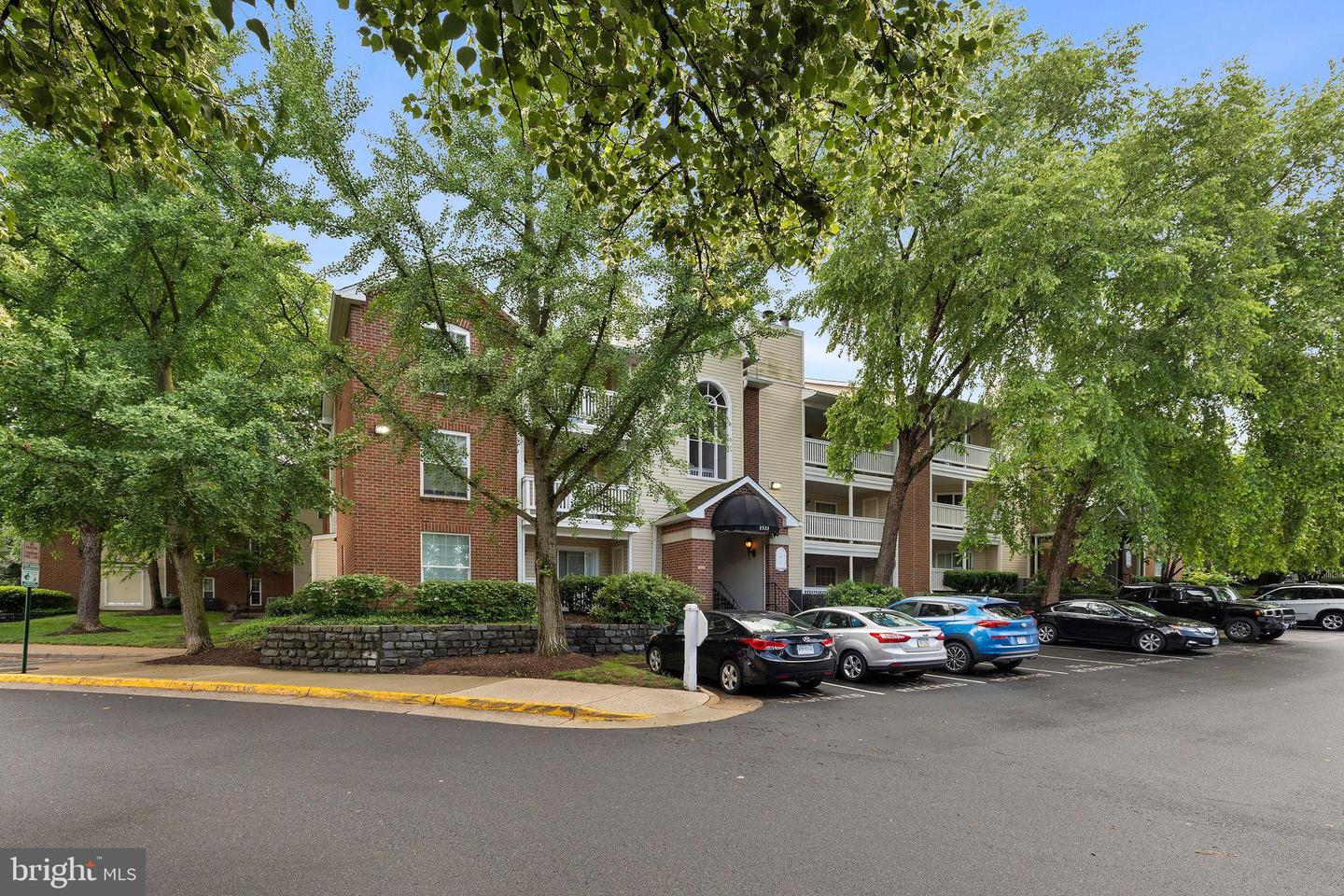 1533 LINCOLN WAY #301A, MCLEAN, Virginia 22102, 1 Bedroom Bedrooms, ,1 BathroomBathrooms,Residential,For sale,1533 LINCOLN WAY #301A,VAFX2249520 MLS # VAFX2249520