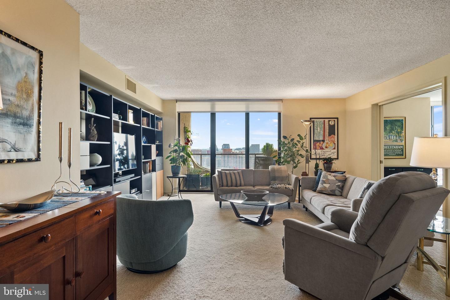 1101 S ARLINGTON RIDGE RD #1107, ARLINGTON, Virginia 22202, 2 Bedrooms Bedrooms, 8 Rooms Rooms,2 BathroomsBathrooms,Residential,For sale,1101 S ARLINGTON RIDGE RD #1107,VAAR2059674 MLS # VAAR2059674