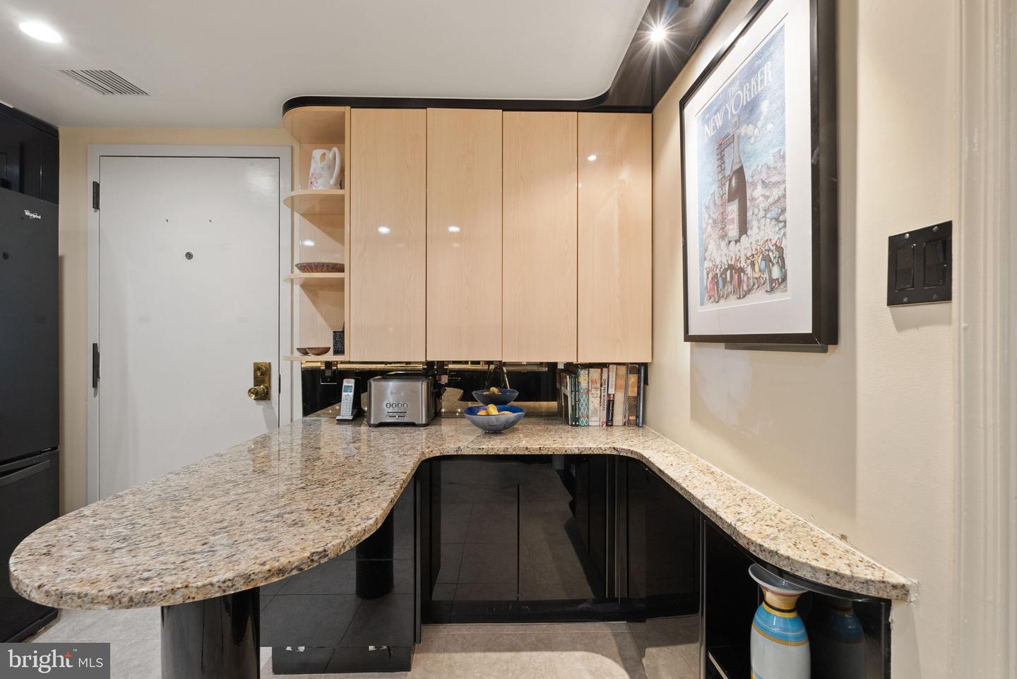 1101 S ARLINGTON RIDGE RD #1107, ARLINGTON, Virginia 22202, 2 Bedrooms Bedrooms, 8 Rooms Rooms,2 BathroomsBathrooms,Residential,For sale,1101 S ARLINGTON RIDGE RD #1107,VAAR2059674 MLS # VAAR2059674