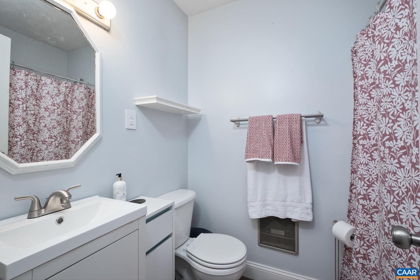 1288 PREDDY CREEK RD, BARBOURSVILLE, Virginia 22923, 3 Bedrooms Bedrooms, ,2 BathroomsBathrooms,Residential,For sale,1288 PREDDY CREEK RD,666003 MLS # 666003
