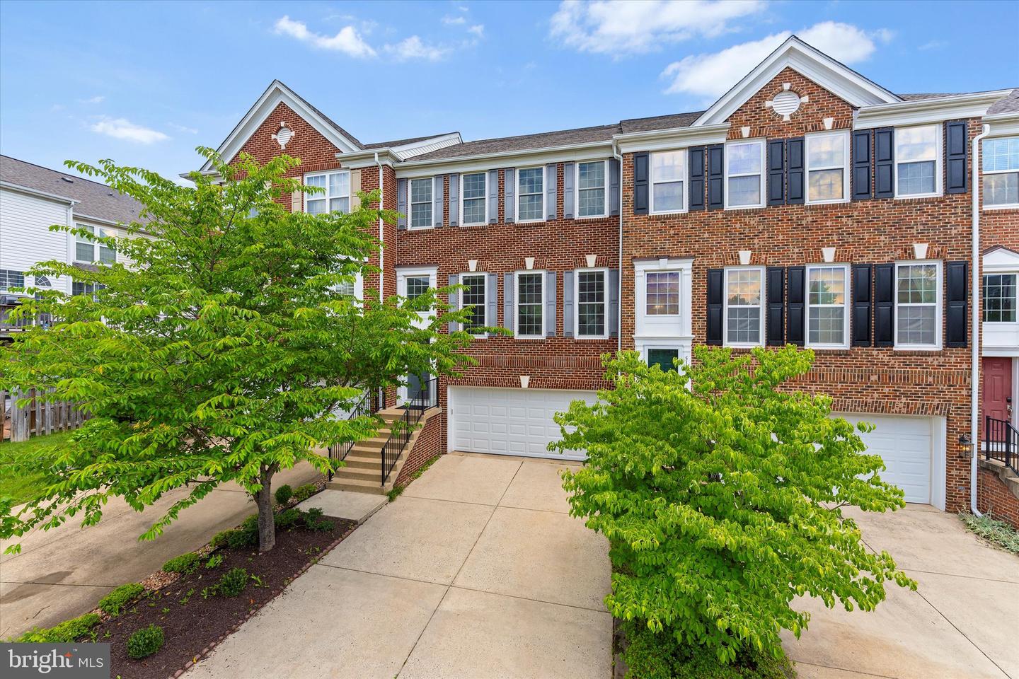 5193 JULE STAR DR, CENTREVILLE, Virginia 20120, 5 Bedrooms Bedrooms, ,3 BathroomsBathrooms,Residential,For sale,5193 JULE STAR DR,VAFX2249538 MLS # VAFX2249538