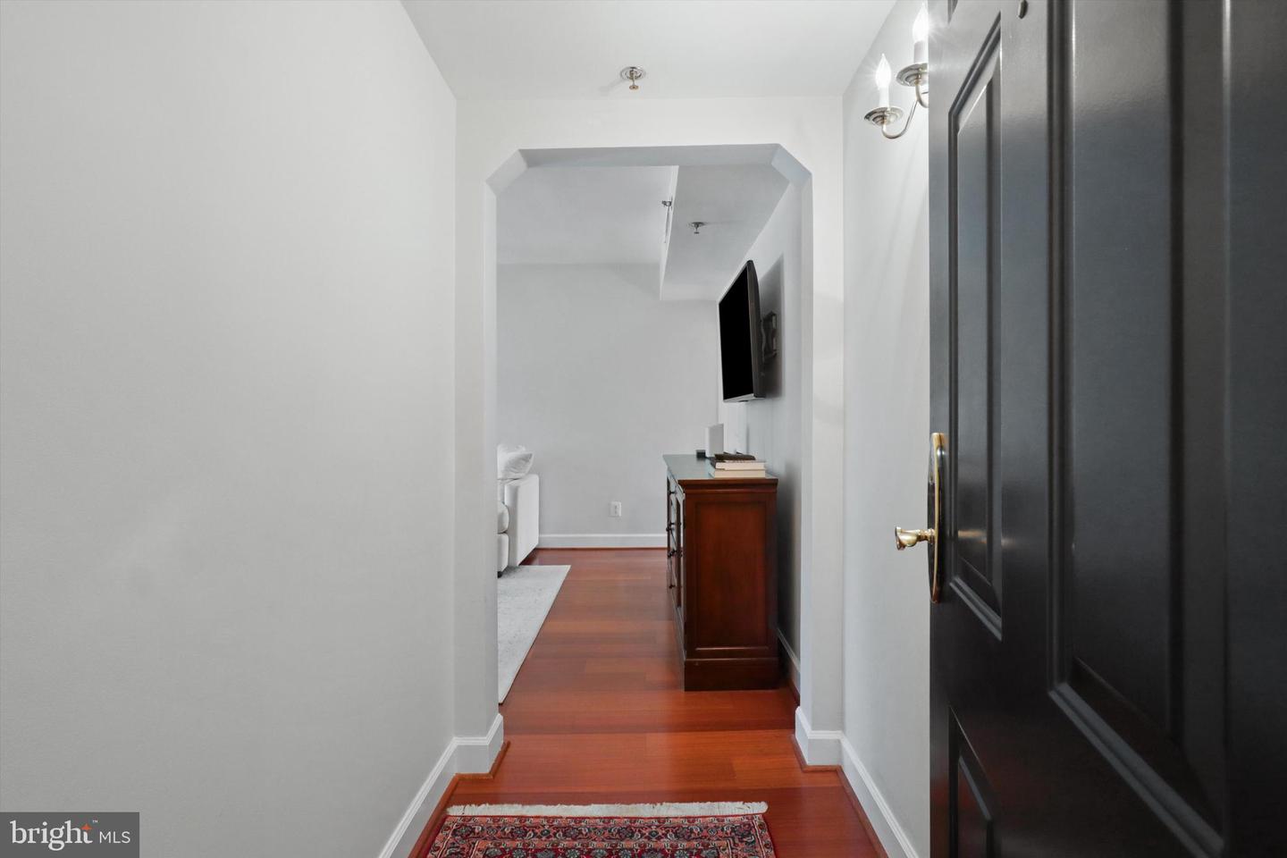 602 BASHFORD LN #2221, ALEXANDRIA, Virginia 22314, 1 Bedroom Bedrooms, ,1 BathroomBathrooms,Residential,For sale,602 BASHFORD LN #2221,VAAX2046834 MLS # VAAX2046834