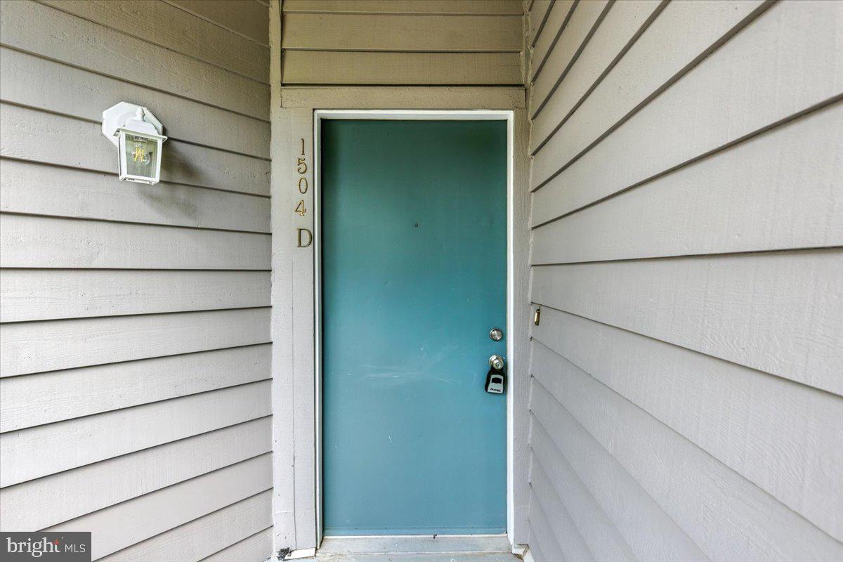 1504 SUMMERCHASE CT #D, RESTON, Virginia 20194, 2 Bedrooms Bedrooms, ,2 BathroomsBathrooms,Residential,For sale,1504 SUMMERCHASE CT #D,VAFX2249594 MLS # VAFX2249594