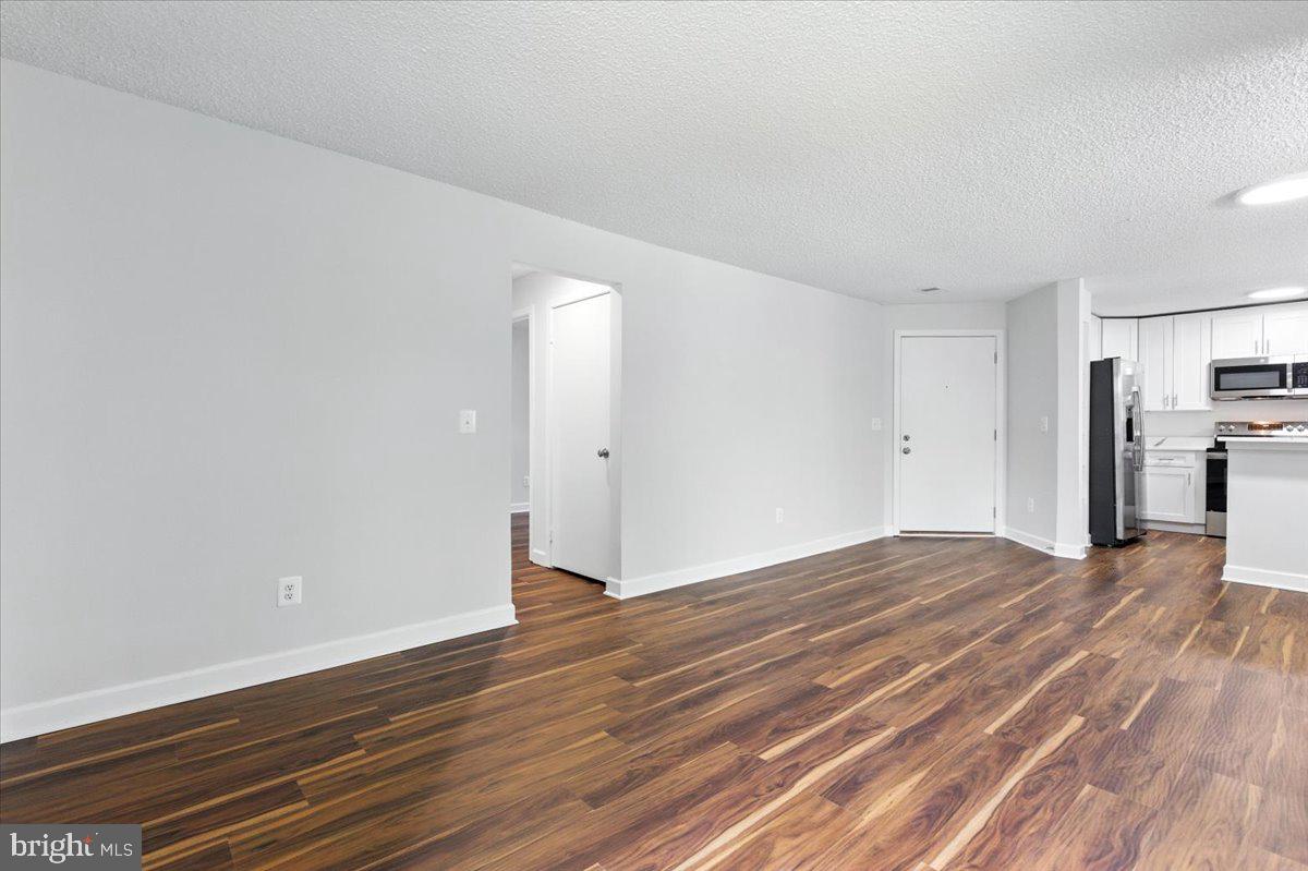 1504 SUMMERCHASE CT #D, RESTON, Virginia 20194, 2 Bedrooms Bedrooms, ,2 BathroomsBathrooms,Residential,For sale,1504 SUMMERCHASE CT #D,VAFX2249594 MLS # VAFX2249594