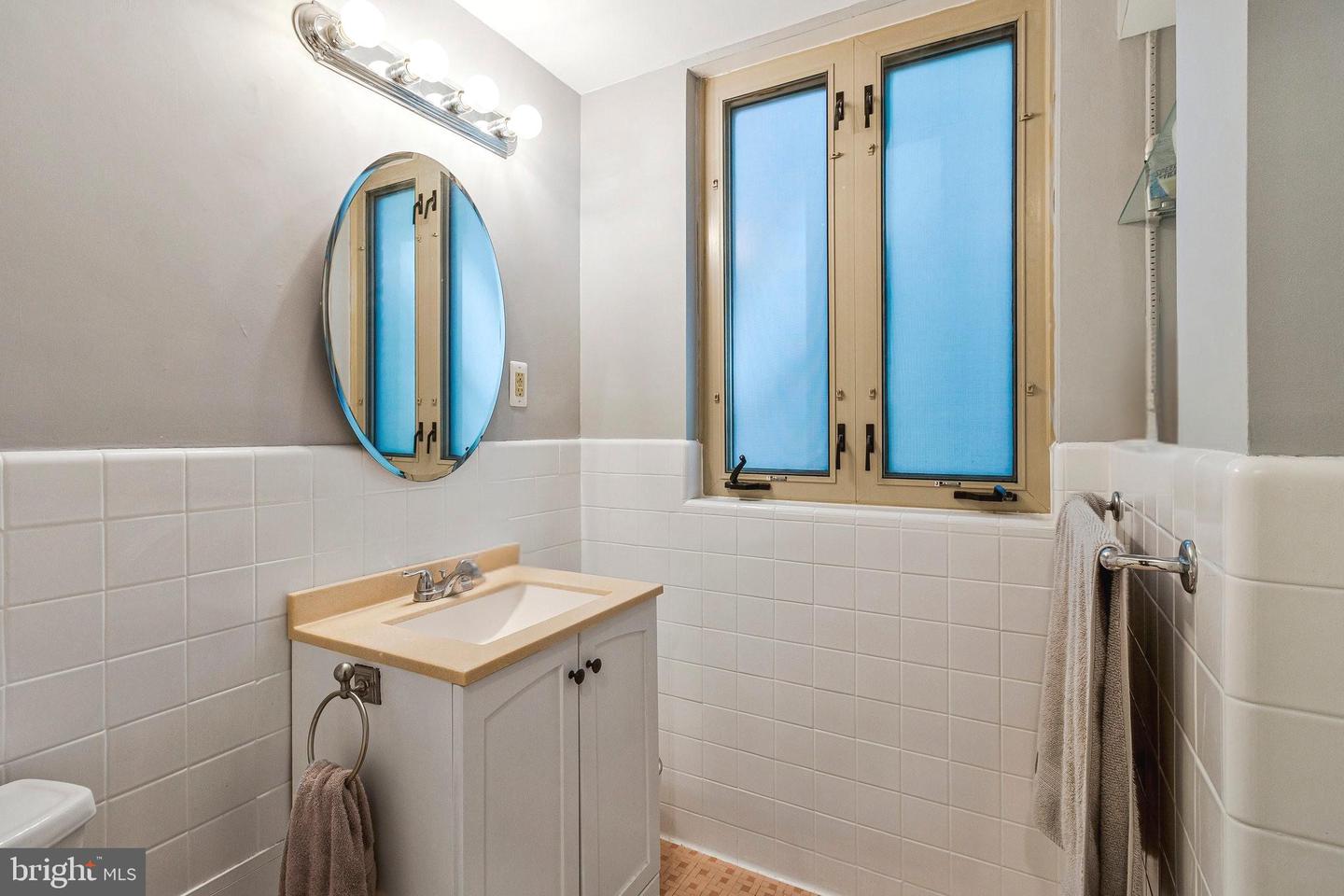 4301 MASSACHUSETTS AVE NW #A212, WASHINGTON, District Of Columbia 20016, 2 Bedrooms Bedrooms, ,2 BathroomsBathrooms,Residential,For sale,4301 MASSACHUSETTS AVE NW #A212,DCDC2207152 MLS # DCDC2207152