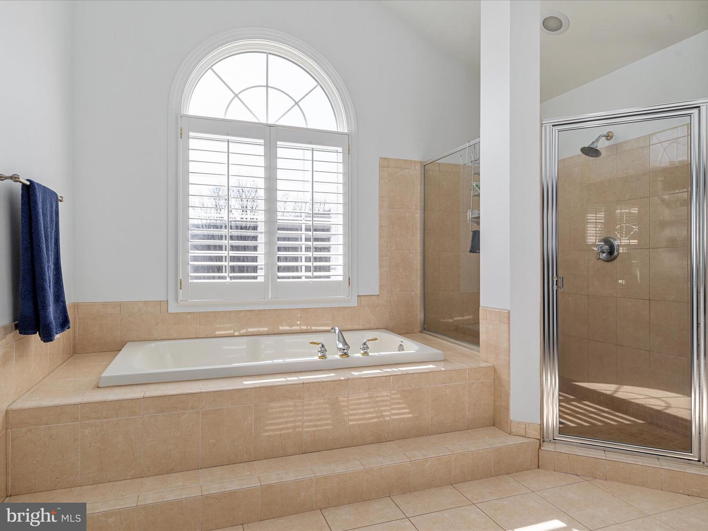 37075 GAVER MILL RD, HILLSBORO, Virginia 20132, 5 Bedrooms Bedrooms, ,4 BathroomsBathrooms,Residential,For sale,37075 GAVER MILL RD,VALO2100276 MLS # VALO2100276