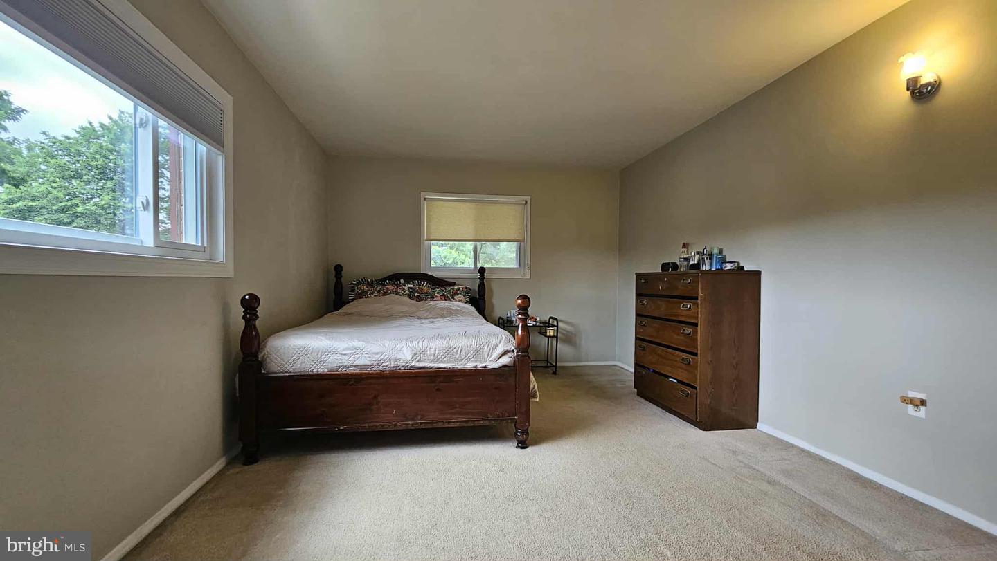 4753 POMPONIO PL, ANNANDALE, Virginia 22003, 4 Bedrooms Bedrooms, ,3 BathroomsBathrooms,Residential,For sale,4753 POMPONIO PL,VAFX2249470 MLS # VAFX2249470