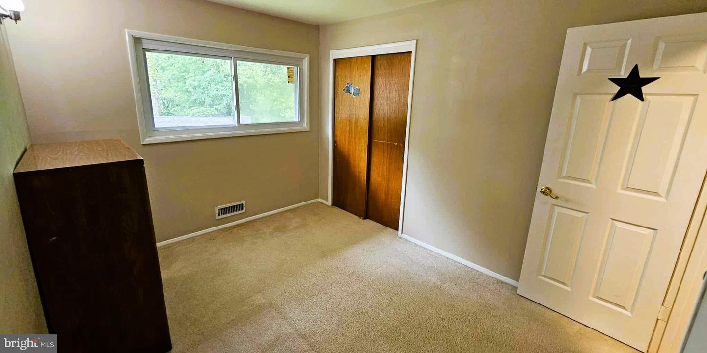 4753 POMPONIO PL, ANNANDALE, Virginia 22003, 4 Bedrooms Bedrooms, ,3 BathroomsBathrooms,Residential,For sale,4753 POMPONIO PL,VAFX2249470 MLS # VAFX2249470