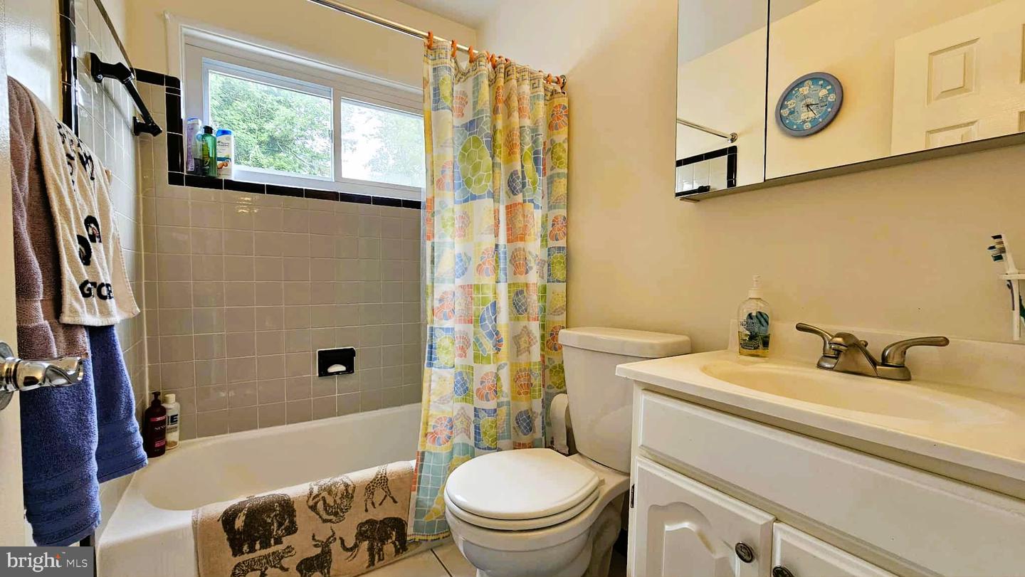 4753 POMPONIO PL, ANNANDALE, Virginia 22003, 4 Bedrooms Bedrooms, ,3 BathroomsBathrooms,Residential,For sale,4753 POMPONIO PL,VAFX2249470 MLS # VAFX2249470
