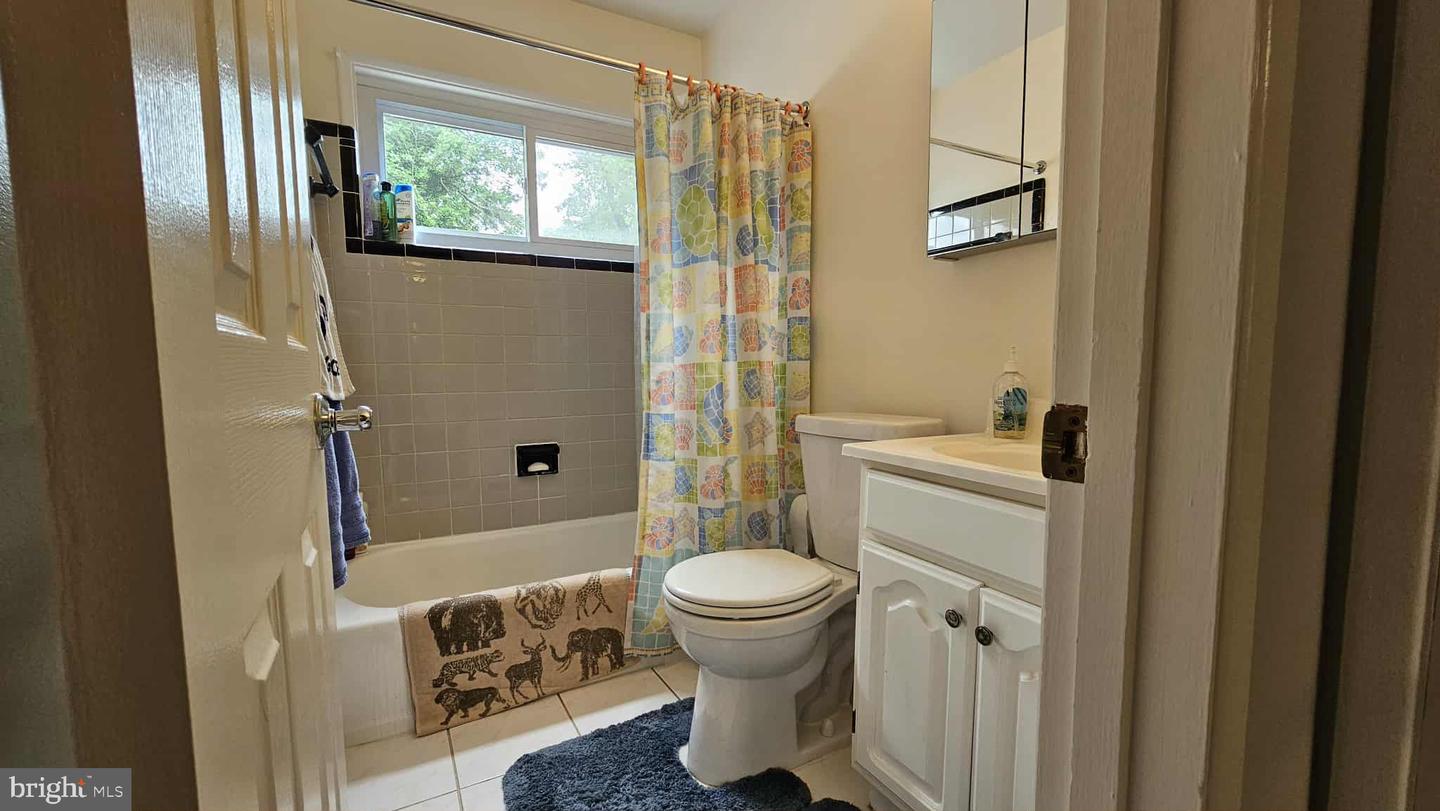 4753 POMPONIO PL, ANNANDALE, Virginia 22003, 4 Bedrooms Bedrooms, ,3 BathroomsBathrooms,Residential,For sale,4753 POMPONIO PL,VAFX2249470 MLS # VAFX2249470