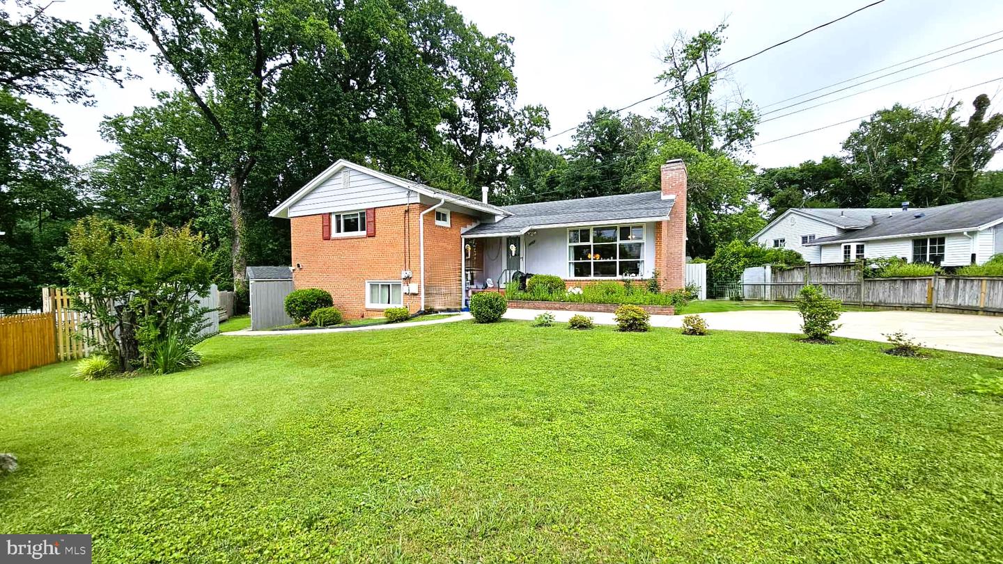 4753 POMPONIO PL, ANNANDALE, Virginia 22003, 4 Bedrooms Bedrooms, ,3 BathroomsBathrooms,Residential,For sale,4753 POMPONIO PL,VAFX2249470 MLS # VAFX2249470