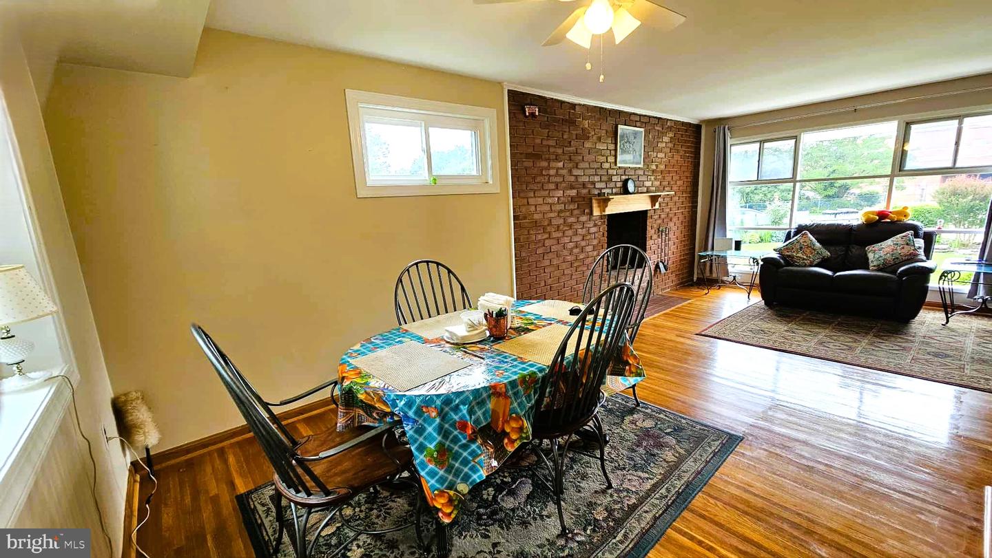 4753 POMPONIO PL, ANNANDALE, Virginia 22003, 4 Bedrooms Bedrooms, ,3 BathroomsBathrooms,Residential,For sale,4753 POMPONIO PL,VAFX2249470 MLS # VAFX2249470