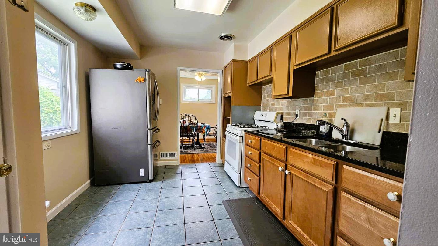 4753 POMPONIO PL, ANNANDALE, Virginia 22003, 4 Bedrooms Bedrooms, ,3 BathroomsBathrooms,Residential,For sale,4753 POMPONIO PL,VAFX2249470 MLS # VAFX2249470