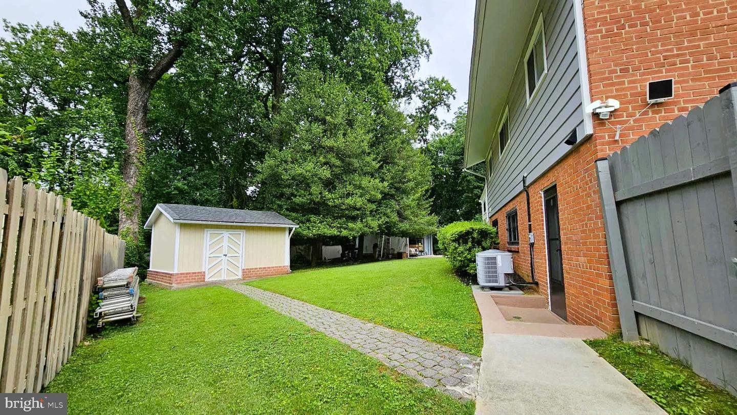4753 POMPONIO PL, ANNANDALE, Virginia 22003, 4 Bedrooms Bedrooms, ,3 BathroomsBathrooms,Residential,For sale,4753 POMPONIO PL,VAFX2249470 MLS # VAFX2249470