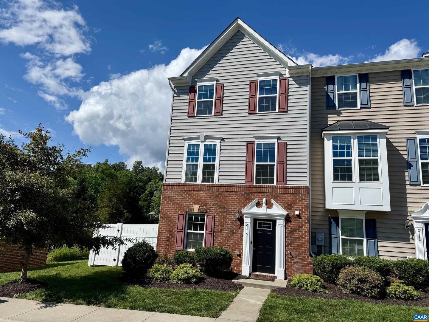 2176 WHISPERING HOLLOW LN, CHARLOTTESVILLE, Virginia 22911, 3 Bedrooms Bedrooms, ,2 BathroomsBathrooms,Residential,For sale,2176 WHISPERING HOLLOW LN,666001 MLS # 666001