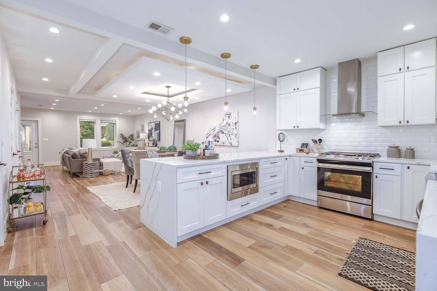 5014 9TH ST NW, WASHINGTON, District Of Columbia 20011, 5 Bedrooms Bedrooms, ,3 BathroomsBathrooms,Residential,For sale,5014 9TH ST NW,DCDC2207122 MLS # DCDC2207122