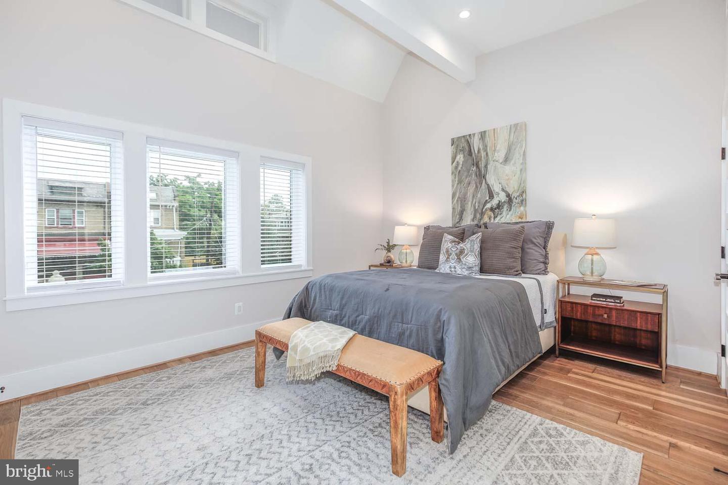 5014 9TH ST NW, WASHINGTON, District Of Columbia 20011, 5 Bedrooms Bedrooms, ,3 BathroomsBathrooms,Residential,For sale,5014 9TH ST NW,DCDC2207122 MLS # DCDC2207122