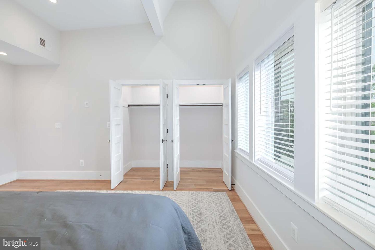 5014 9TH ST NW, WASHINGTON, District Of Columbia 20011, 5 Bedrooms Bedrooms, ,3 BathroomsBathrooms,Residential,For sale,5014 9TH ST NW,DCDC2207122 MLS # DCDC2207122