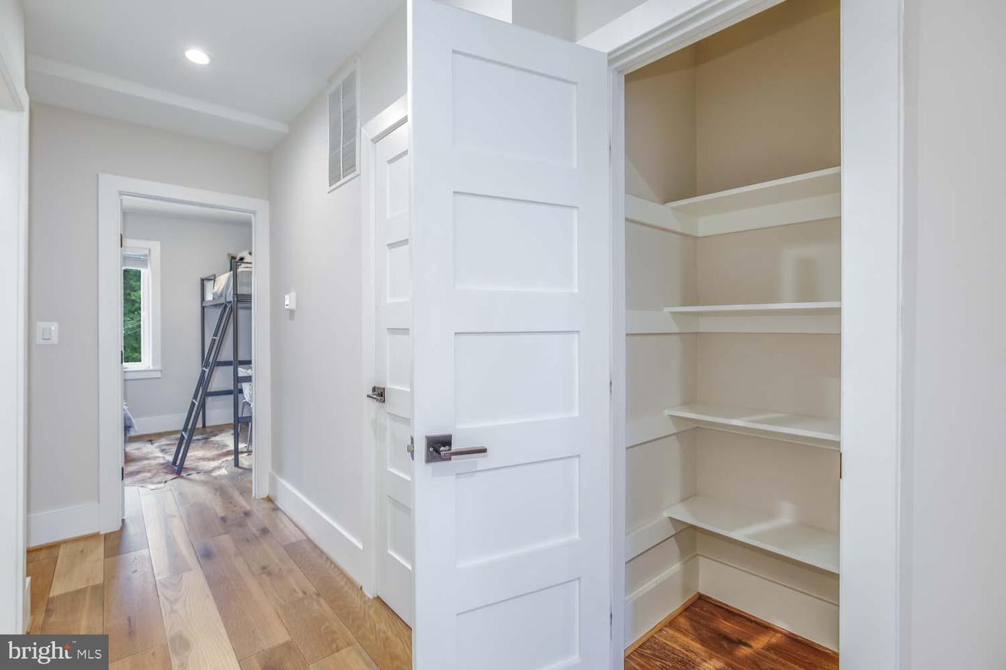 5014 9TH ST NW, WASHINGTON, District Of Columbia 20011, 5 Bedrooms Bedrooms, ,3 BathroomsBathrooms,Residential,For sale,5014 9TH ST NW,DCDC2207122 MLS # DCDC2207122