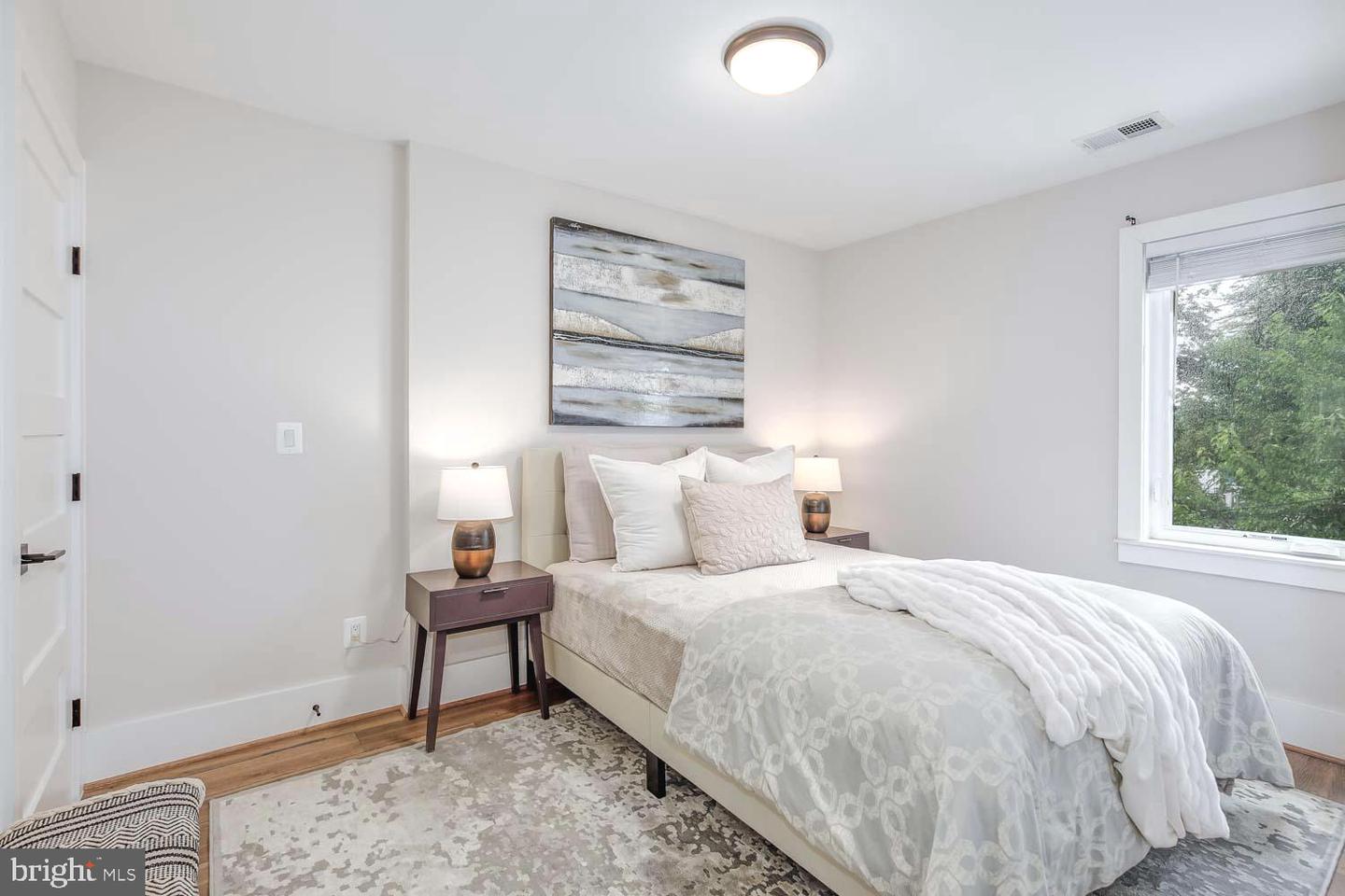 5014 9TH ST NW, WASHINGTON, District Of Columbia 20011, 5 Bedrooms Bedrooms, ,3 BathroomsBathrooms,Residential,For sale,5014 9TH ST NW,DCDC2207122 MLS # DCDC2207122
