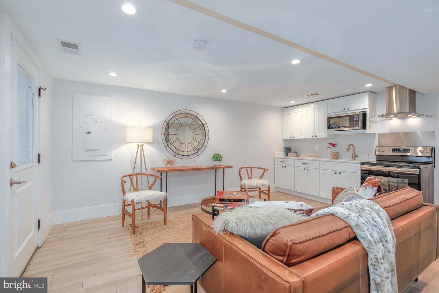 5014 9TH ST NW, WASHINGTON, District Of Columbia 20011, 5 Bedrooms Bedrooms, ,3 BathroomsBathrooms,Residential,For sale,5014 9TH ST NW,DCDC2207122 MLS # DCDC2207122