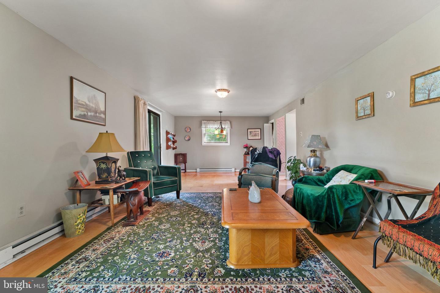 1006 S IRONWOOD RD, STERLING, Virginia 20164, 3 Bedrooms Bedrooms, ,1 BathroomBathrooms,Residential,For sale,1006 S IRONWOOD RD,VALO2100268 MLS # VALO2100268
