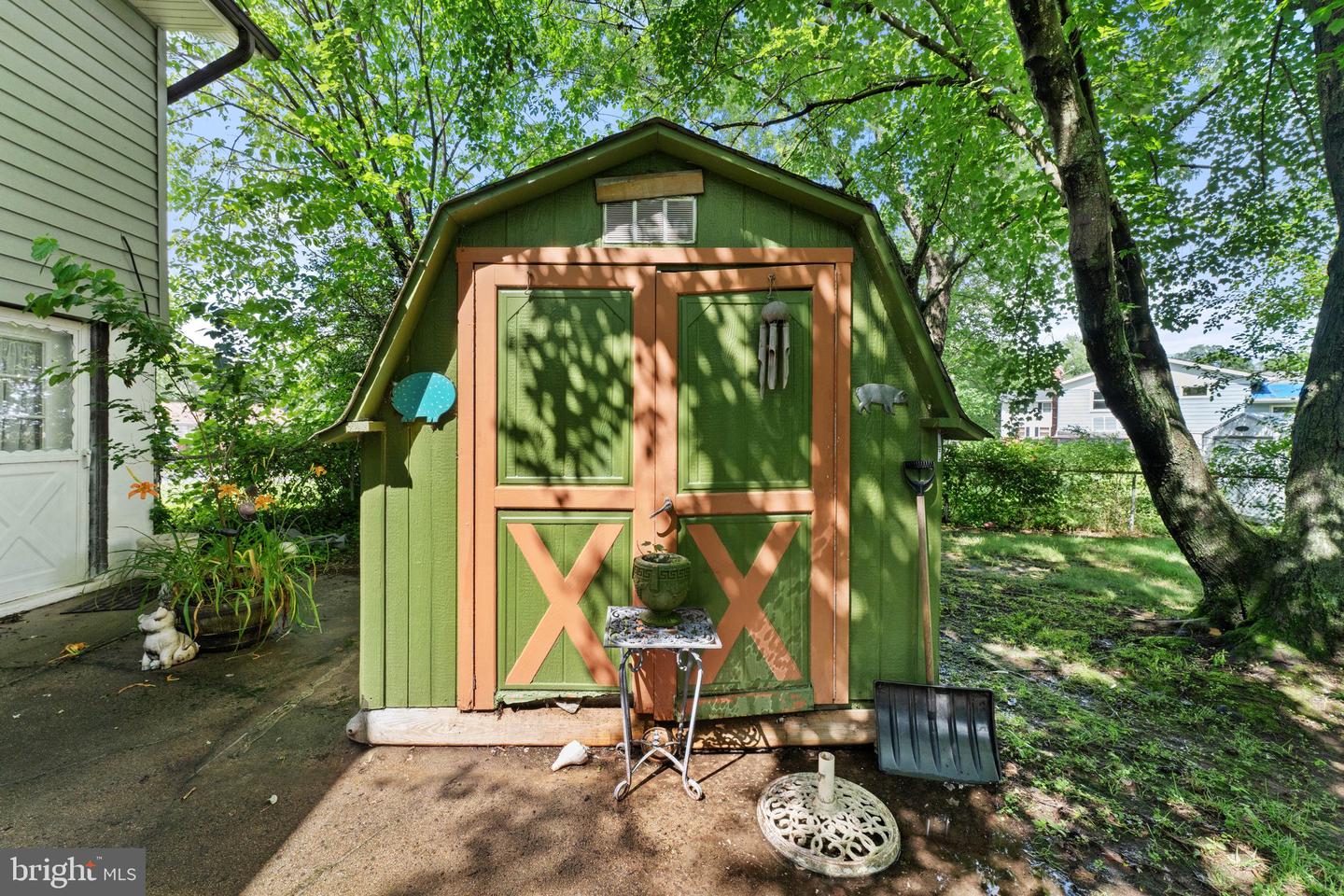 1006 S IRONWOOD RD, STERLING, Virginia 20164, 3 Bedrooms Bedrooms, ,1 BathroomBathrooms,Residential,For sale,1006 S IRONWOOD RD,VALO2100268 MLS # VALO2100268
