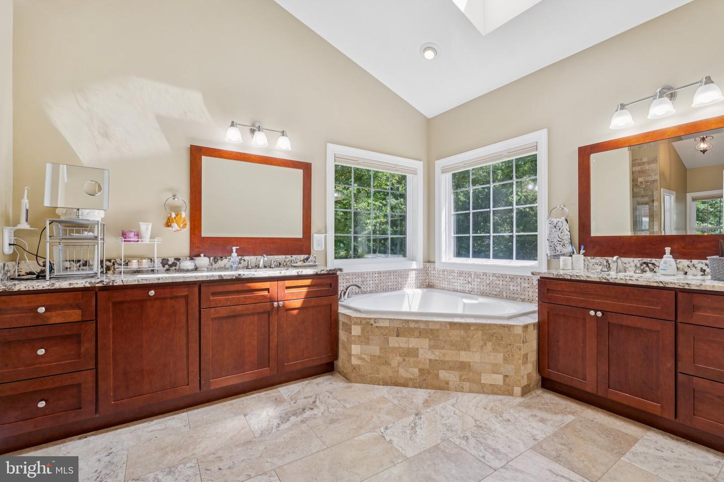 1340 MOUNTAIN VIEW RD, STAFFORD, Virginia 22554, 4 Bedrooms Bedrooms, ,2 BathroomsBathrooms,Residential,For sale,1340 MOUNTAIN VIEW RD,VAST2040102 MLS # VAST2040102