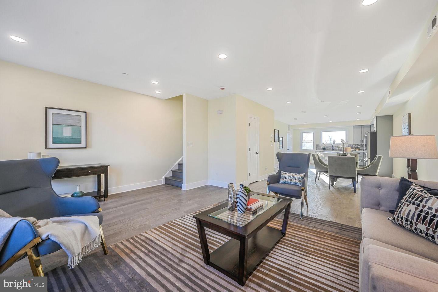 3552 WARDER ST NW #2, WASHINGTON, District Of Columbia 20010, 3 Bedrooms Bedrooms, ,2 BathroomsBathrooms,Residential,For sale,3552 WARDER ST NW #2,DCDC2207276 MLS # DCDC2207276